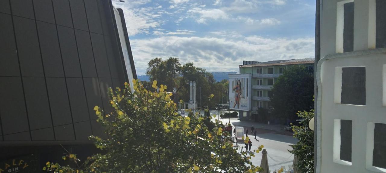 Festival And Congress Centre Appartment فارنا المظهر الخارجي الصورة